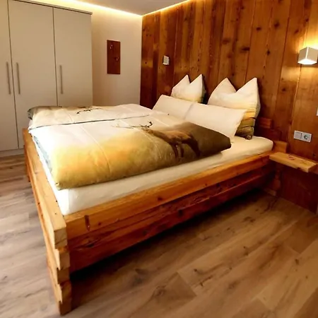 Holiday Holzwieb * Unterkirnach